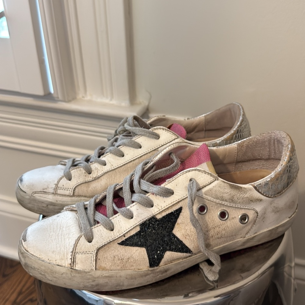 Golden Goose Superstar Sneakers Size 9